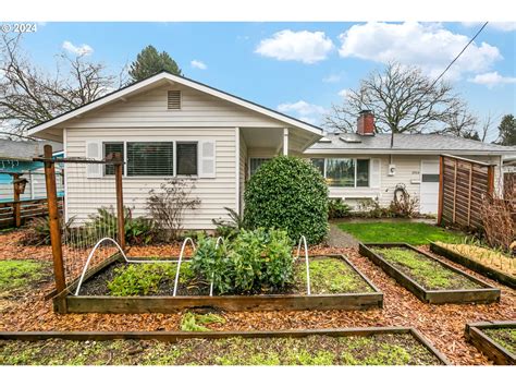 3914 N Alaska St, Portland, OR 97217 MLS# 18230414 Redfin