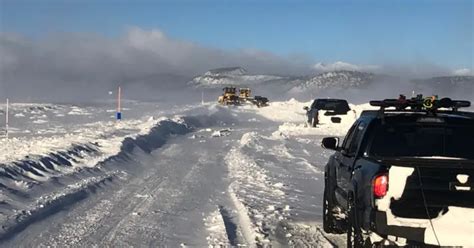 For the latest details on Mono County road closures, visit monocounty.ca.gov/roads. For those traveling between Bishop and Minden/Carson City/Reno, U.S. 6 is available as a detour around the closure. Please check quickmap.dot.ca.gov and nvroads.com for current road conditions before you leave. 