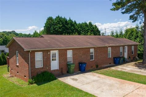 3961 Village Blvd NW Conover, NC 28613 - Coldwell Banker