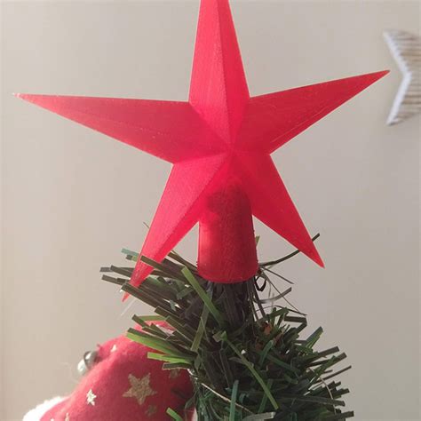 3D Printable CHRISTMAS STAR TREE TOPPER by Lewis Manuel