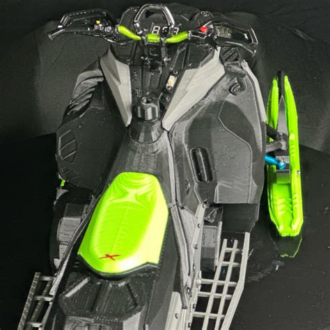 3D Printable SkeeRide 2 by Build It Better