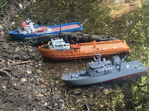3D printed model boats in 1200 with RC functionality several are