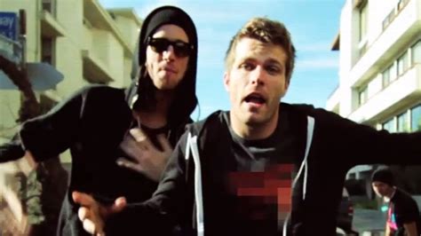 3OH!3 - Touchin