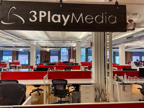 3playmedia - About 3Play Media Canada. 3Play Media Canada provides closed captioning, transcription, and audio description services to make video accessibility easy. We are based in Calgary, Alberta and have been operating since 1988.