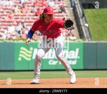 View the profile of Philadelphia Phillies Third Baseman Lou Collier on ESPN (IN). Get the latest news, live stats and game highlights.. 