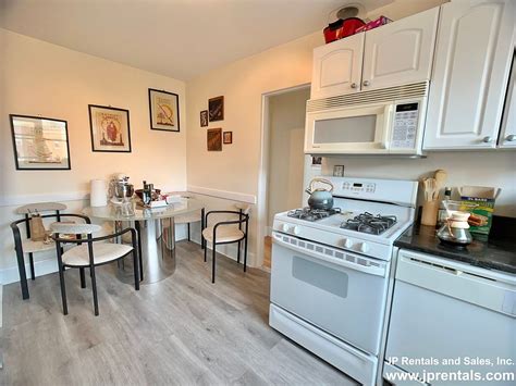 4 Dunning Way APT 120, Jamaica Plain, MA 02130