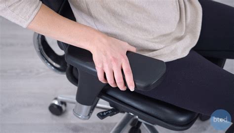 4 Most Common Office Chair Armrest Adjustments in 2024