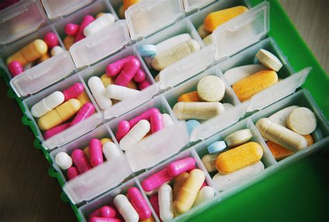4 Supplements That Help Prevent Adult Migraines