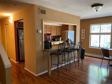 4 Talcott Forest Rd Condo - ApartmentFinder.com