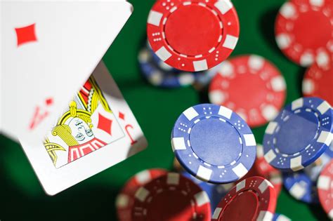 4 card poker online cuuy