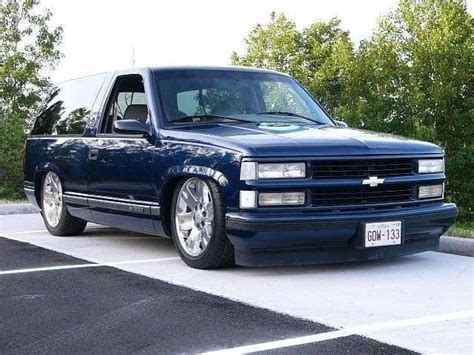 1988 K1500 OBS Chevy Silverado with Flowtech ceramic mid-length headers and 3” exhaust… this is what a classic truck should sound like!Engine- stock 350 5.7L.... 