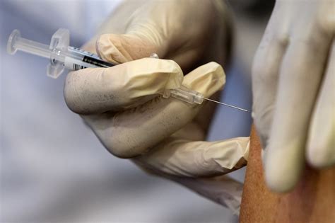 4 out of 5 Mexicans who got a flu shot this year turned down Cuban and Russian COVID-19 vaccines