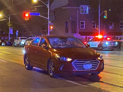 4 people sent to hospital with injury following being struck by vehicle in Etobicoke