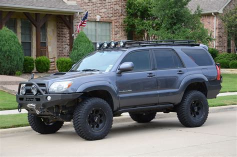 Find 2006 Toyota 4Runner Limited V8 4WD Near Me. Search 5 result