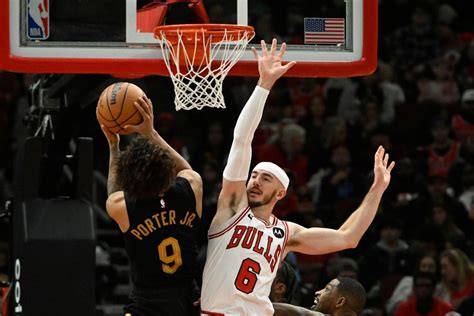 4 takeaways from Chicago Bulls’ 109-95 loss, including losing the battle of the offensive boards and Max Strus’ big game