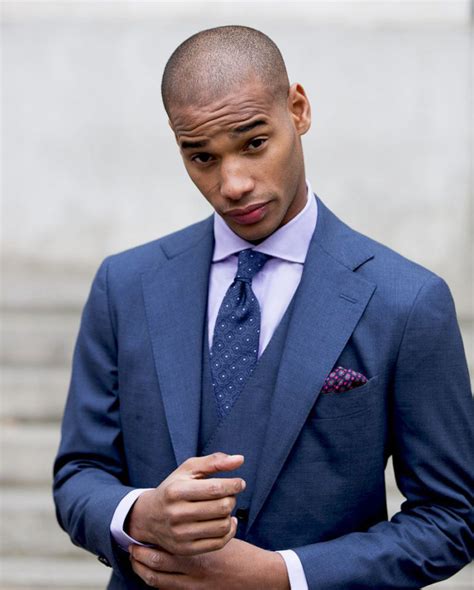 40+ Navy Suit Color Combinations with Shirt and Tie