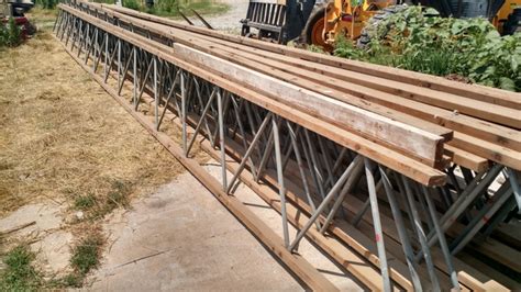 True 1 1/2 inch and 1 1/4 inch AMERICAN Steel Trusses. Our Trusses are built in house and finished with Hot Dip Galvanization. We stock popular sizes plus have a tremendous resource for customization.If you have existing structures we can build Trusses to fit your application. We have Trusses to attach to 10ft to 40ft shipping containers. . 