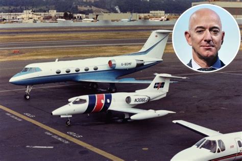 400 Private Jets Follow Bezos