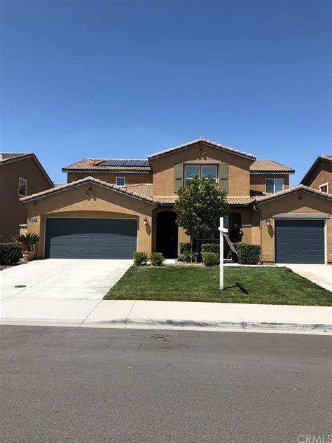 4046 Bristle Cone Pne, San Bernardino, CA 92407