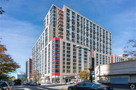 45-17 21st Street #3A. $3,750. NO FEE. 1 Bed. 1 Bath. 953 ft². Listing by Modern Spaces (47 42 Vernon Boulevard, Long Island City, NY 11101) Rental in Long Island City.
