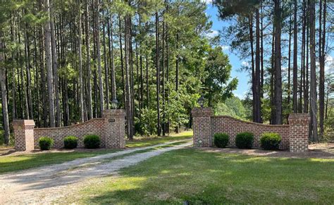 Browse data on the 48 recent real estate transactions in Islandton SC. Great for discovering comps, sales history, photos, and more. ... 4147 Moselle Rd, Islandton, SC 29929. $2.66M. 4 bds; 1 ba; 12,830 sqft - Sold. Sold 03/22/2023 ... South Carolina; Colleton County; Islandton; Find a Home You'll Love. Choose Homes by Amenity. 