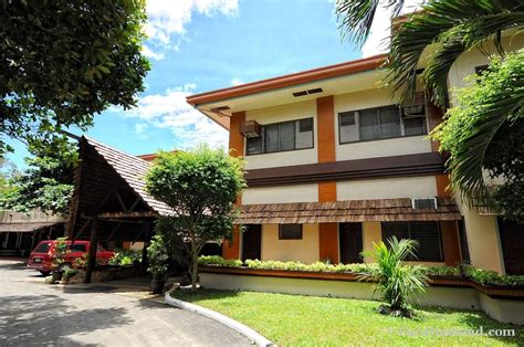 45 Reddoorz Hotels in Bohol - Book Budget Hotel starting @ 549