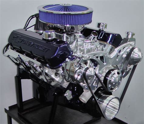 The 1976 Chevy 454 engine features a V8 configurati