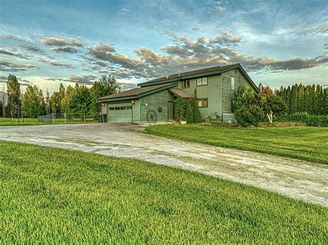 457 Addison Sq, Kalispell, MT 59901 Zillow