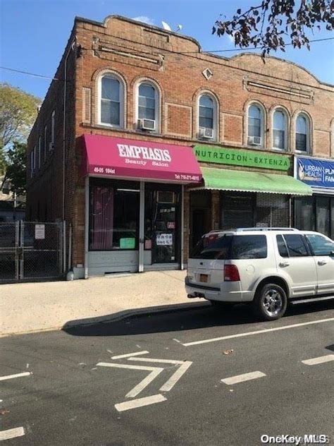 49 01 104 st corona.  MLS# L3359009.  Find contact information, view maps, and more.  The institut...