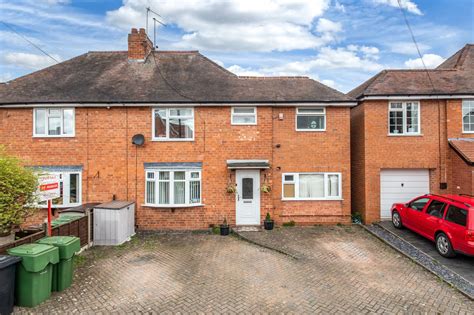 49 Churchfields Close Bromsgrove B61 8EE - Property Details