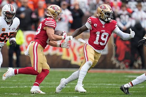 49ers’ McCaffrey questionable but `feels great,’ Samuel has fractured shoulder, Williams unlikely to face Vikings