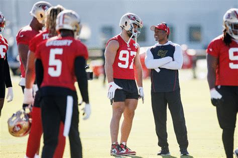 49ers defensive coordinator Steve Wilks shifts to sideline for Jaguars game