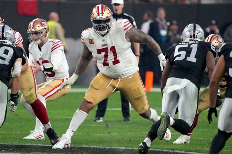 49ers snap out of losing spell after Trent Williams returns. That’s no coincidence.