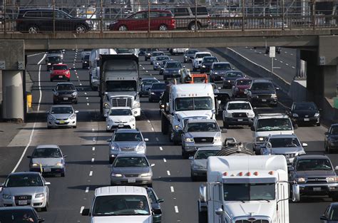 4th of July traffic: These should be the best and worst times to drive