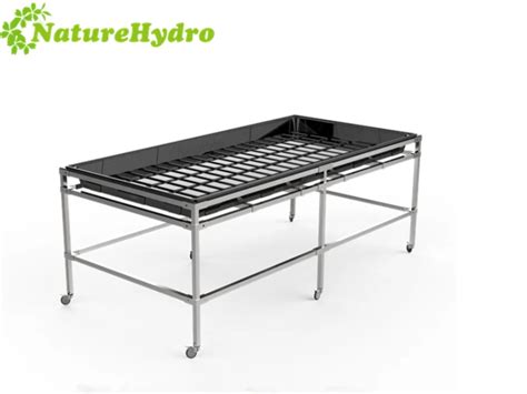4x8 flood and drain table.  Improve nutrient uptake and airflow for Thi...