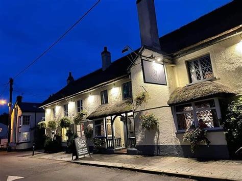 5* Staff Food and Accommodation - Kings Arms Hotel Restaurant …