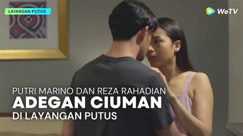 5 Adegan Panas Putri Marino, Ciuman Sama Reza Rahadian