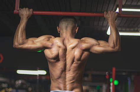 5 Back Superset Exercises for Men to Build Stronger Back  