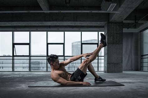 5 Best Exercises for Men to Build Oblique Muscles