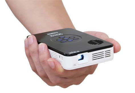 5 Best Mini Projectors in 2024 - YouTube