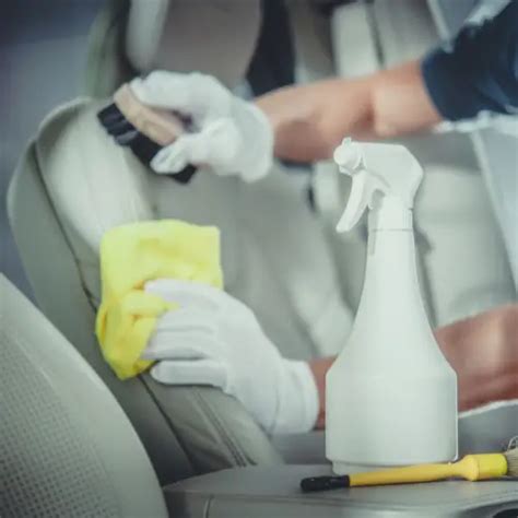 5 Best Smelling Car Interior Cleaners In 2024 To Maintain A Fresh ...