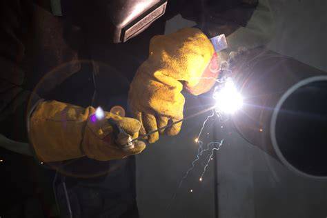 5 Certifications Needed for Underwater Welding Careers - raincitystudios.com