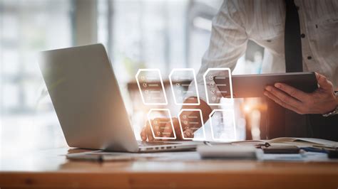 5 ChatGPT Apps That Can Read Your Docs & PDFs, Then Analyze Them For