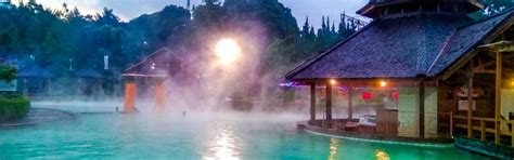 5 Destinasi Pemandian Air Panas Terbaik di Indonesia: Mengalirkan ... - wintechmobiles.com