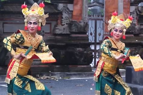 5 Jenis Tari Legong, Seni Tari Bali dengan Gerakan Indah