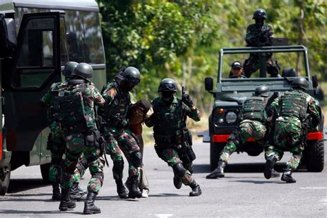 5 Papuan independence fighters killed in clash in Indonesia’s restive Papua region
