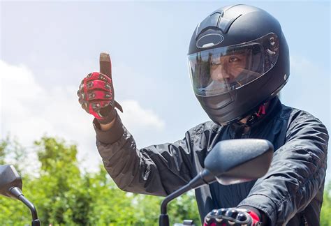 5 Practical reasons for why you need to wear a helmet