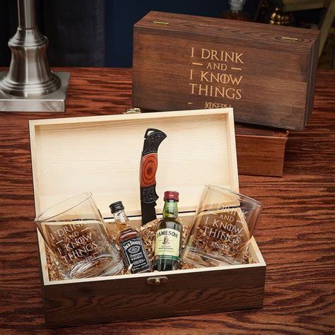 5 Whisky Gifts Every Guy Would Love: Sets and Drinkware