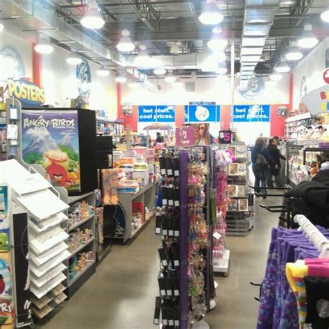 5 and below clifton nj. Popular value retail store Five Below is set to open another New Jersey store. The retailer will open in Clifton, occupying approximately 10,000 square feet of space at Botany Plaza. Botany Plaza ... 