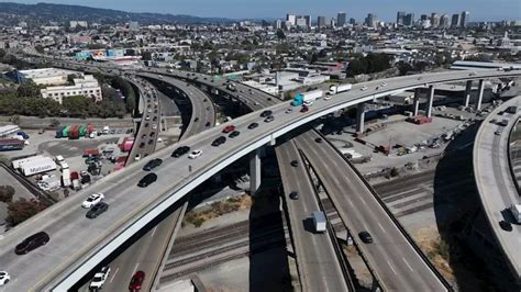 5 charts and 1 map that explain how COVID-19 dramatically reshaped the Bay Area commute